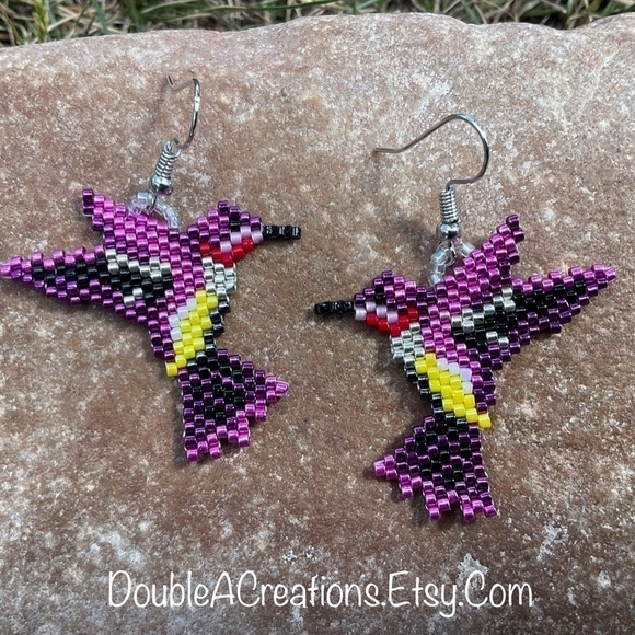 Pink Hummingbird Beaded Earrings, New, Handmade by Me - Picture 6 of 8